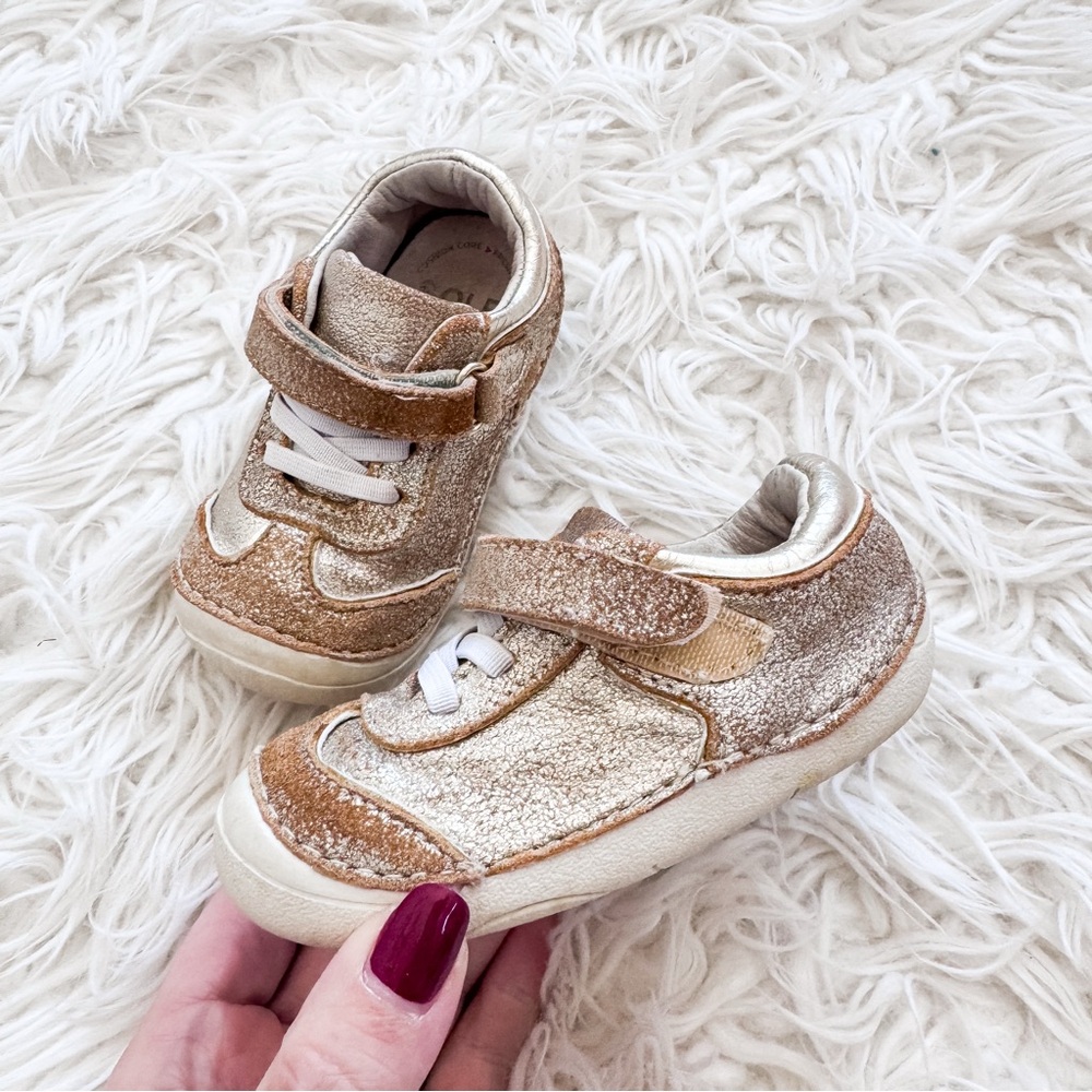 Sole Play Gold Metallic Leather Hook Loop Toddler Sneakers Size 5